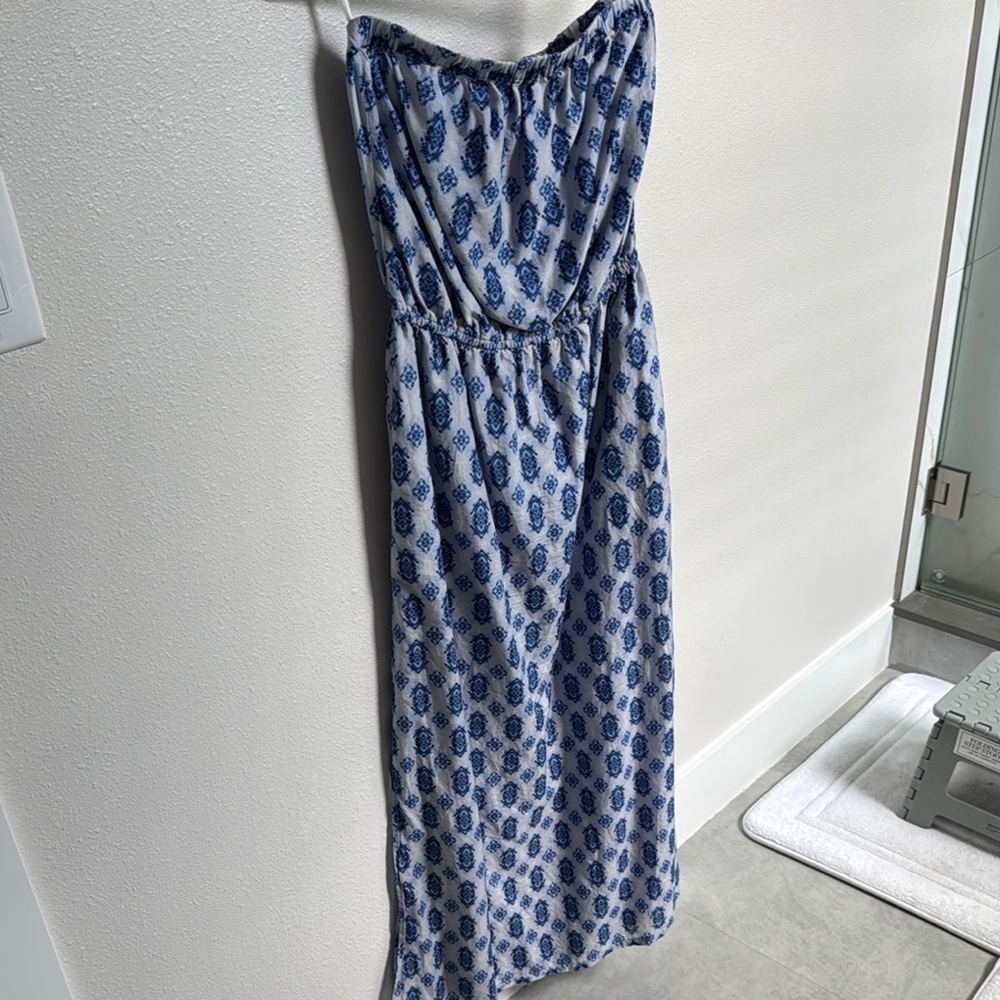 Elegant Blue Patterned Dress